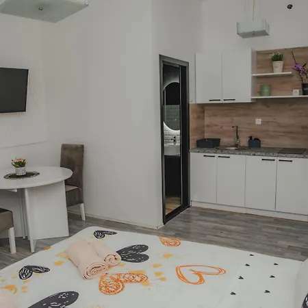 Jes Apartment
