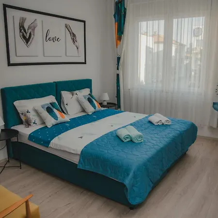 Jes Apartment *